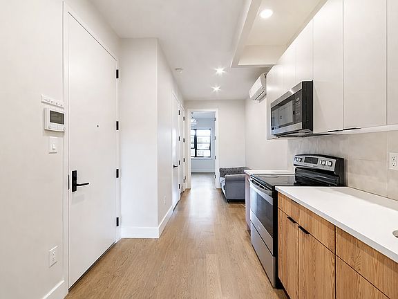 4th image of 1281 Nostrand Ave #2T