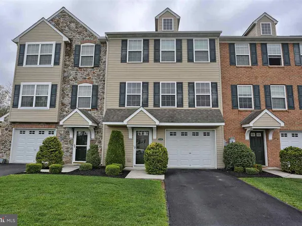 113 Westpoint Dr, Carlisle, PA 17013