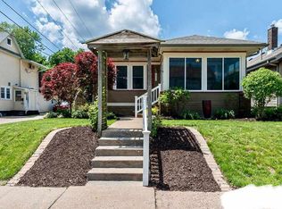 1946 Lorton Ave, Davenport, IA 52803