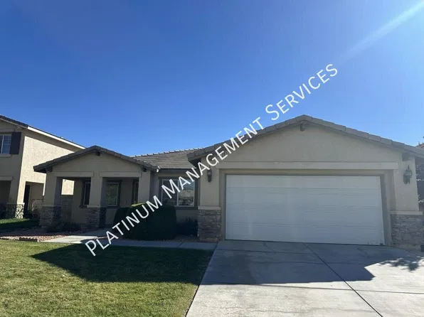 3630 Koufax Dr, Lancaster, CA 93535