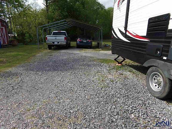3rd image of 109 Sharnell Dr
