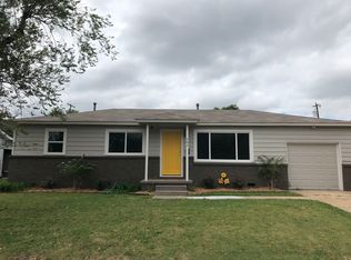 902 N Cedar St, Owasso, OK 74055