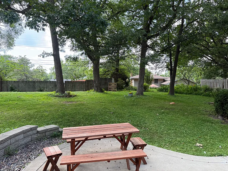 5610 Matterhorn Dr NE — Photo 17
