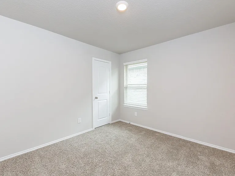 5114 Radiant Dawn Dr — Photo 27