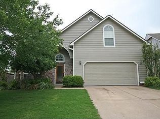 9211 E 97th Pl S, Tulsa, OK 74133