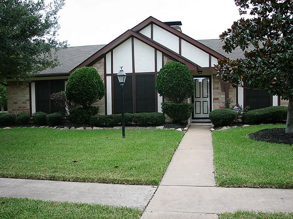 1st image of 10319 Sagegreen Dr
