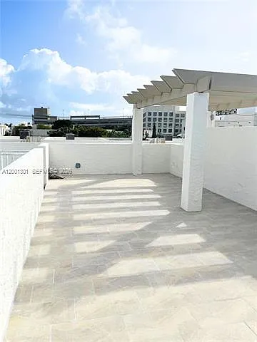 635 Euclid Ave #225 — Photo 18