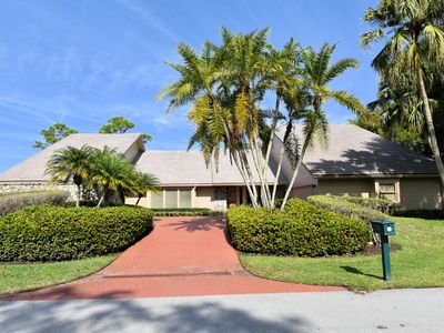 1 Surrey Rd, Palm Beach Gardens, FL, 33418