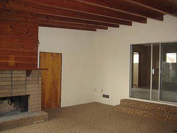 5th image of 3414 Belmont Ave