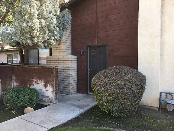 2nd image of 7700 N Laurelglen Blvd #B