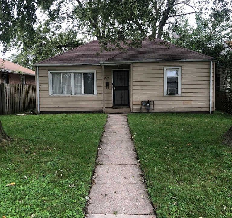 1st image of 13924 S Saginaw Ave