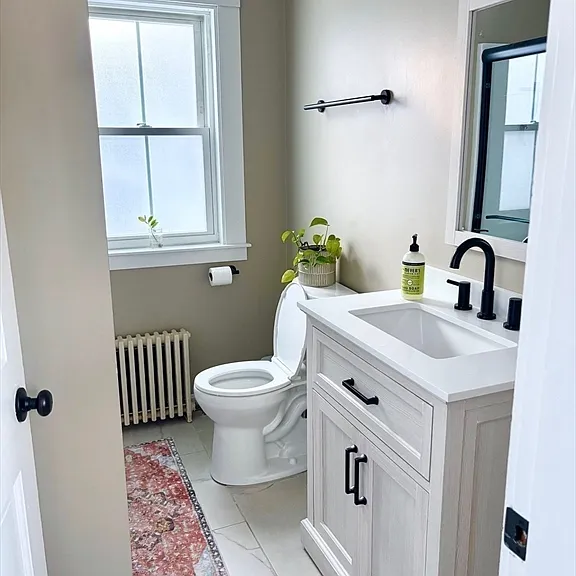 872 Main St #1 — Photo 6