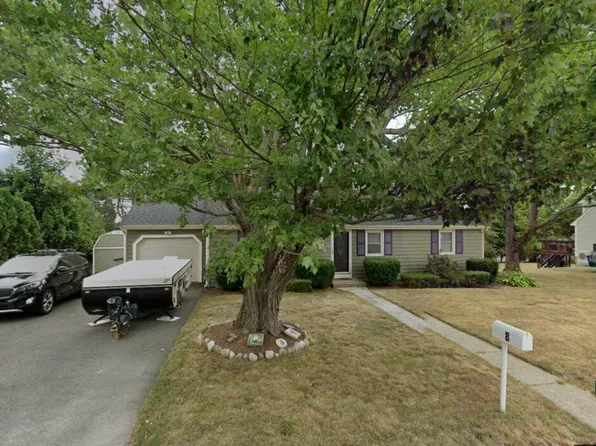 (undisclosed Address), Milford, MA 01757