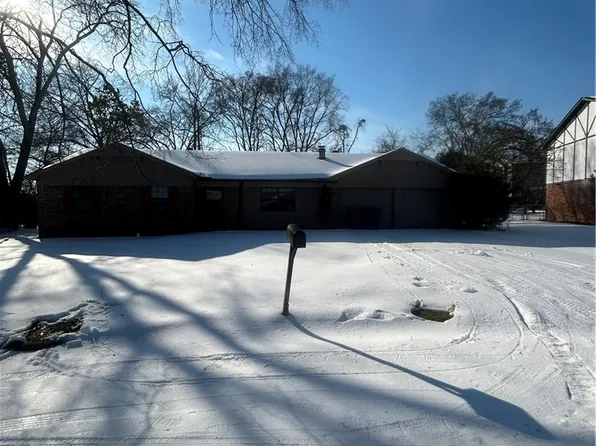 1507 N Jackson Ave, Russellville, AR 72801