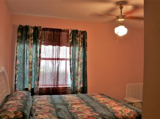 1419 E Main St, Madisonville, TX 77864