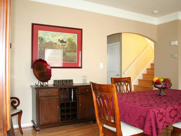 9135 Stonegarden Dr — Photo 35