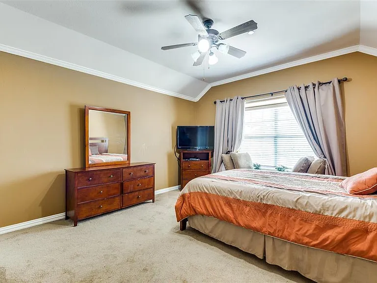 8730 Manhattan Ave #8730 — Photo 9