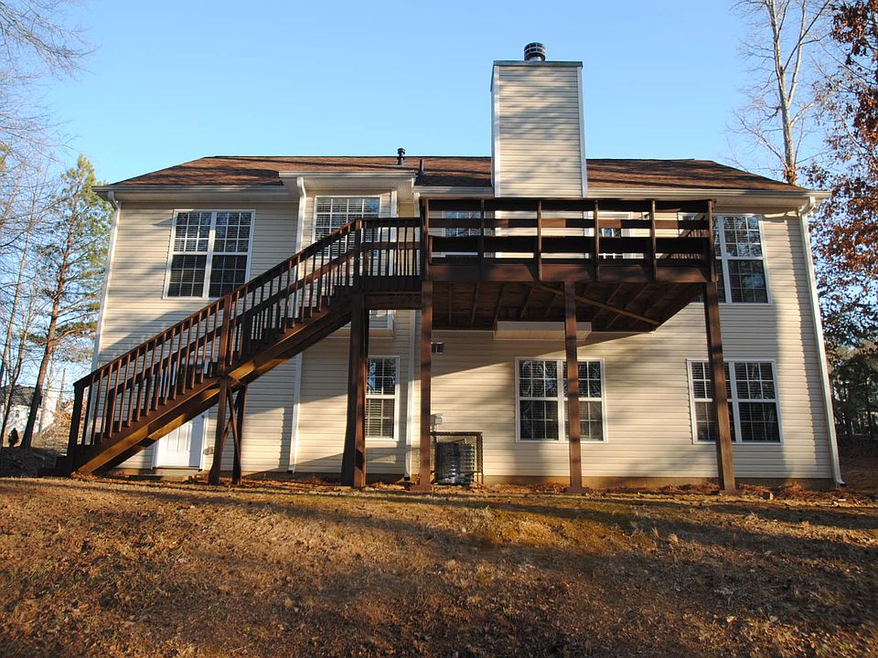 2nd image of 780 Johns Landing Way