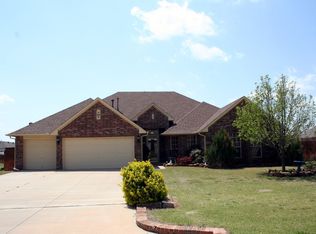 13132 SW 9th St, Yukon, OK 73099