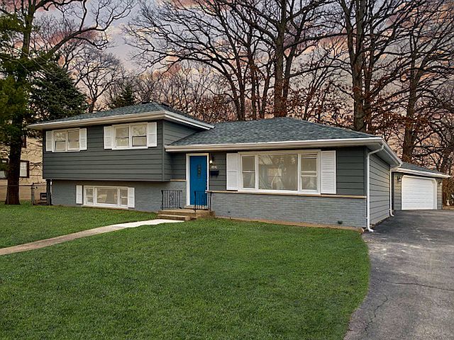 1st image of 4941 Northcott Ave