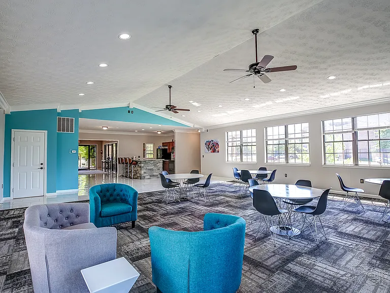 Georgetown Oaks Apartments — Photo 45