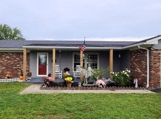 298 E Main St, Austin, IN 47102