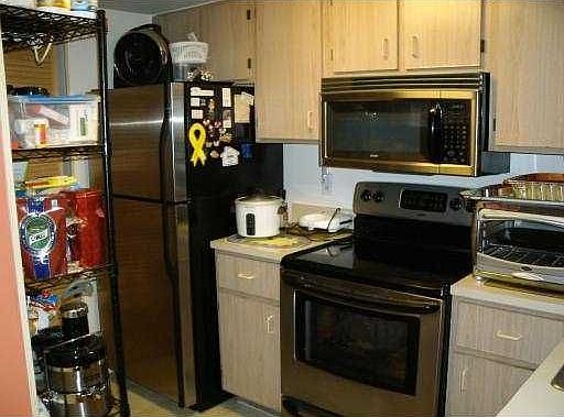 3rd image of 10709 Cleary Blvd APT 206