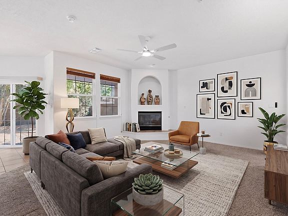 5th image of 7405 Tricia Rd NE