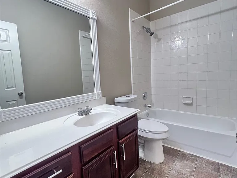 11750 Pinemeade Ln — Photo 15