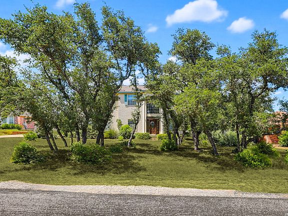 2nd image of 511 ORACLE DR