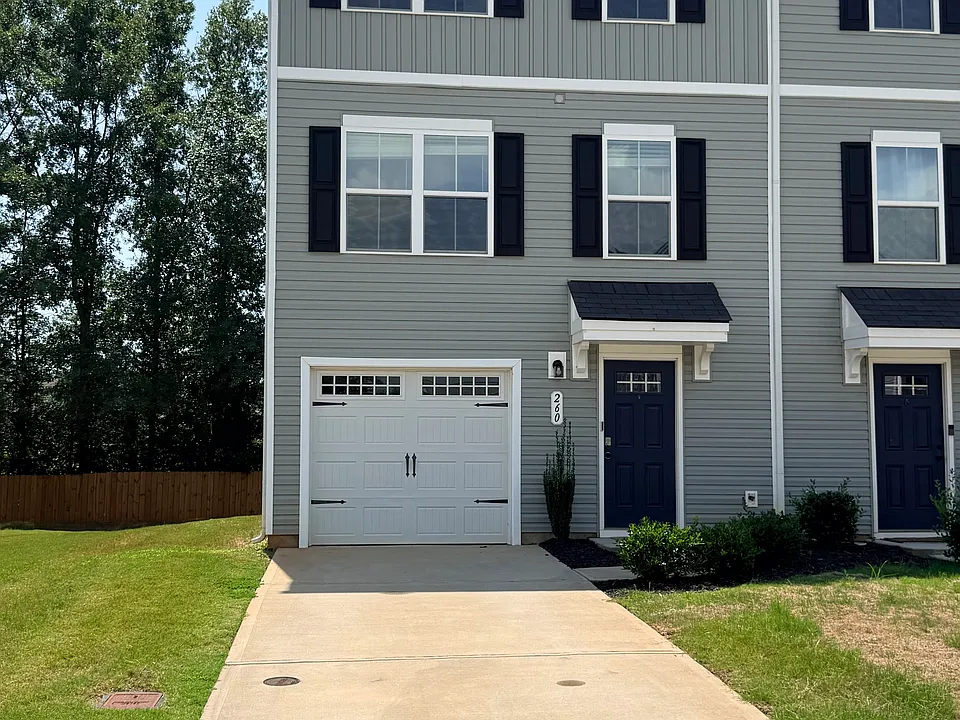260 Brooklane Ct