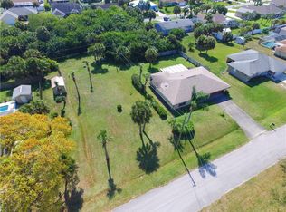 132 Chaloupe Ter, Sebastian, FL 32958