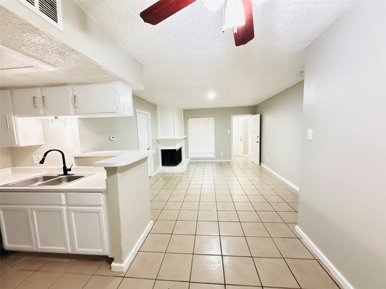 7152 Fair Oaks Ave APT 1052, Dallas, TX 75231