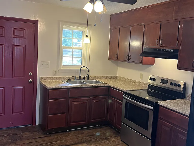 816 Shaw Mill Rd #21 — Photo 8