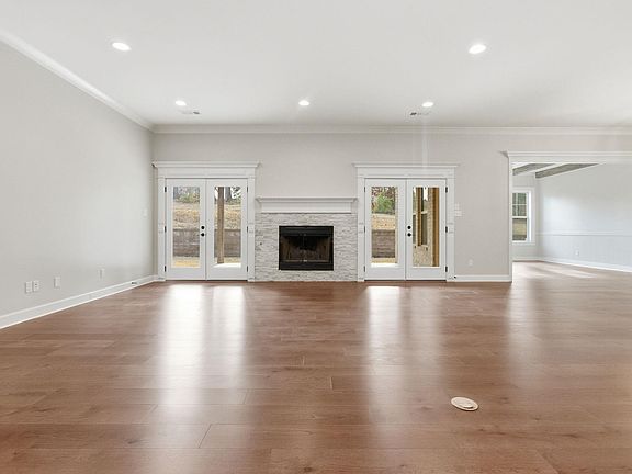 5th image of 96 Ranch Ridge Rd