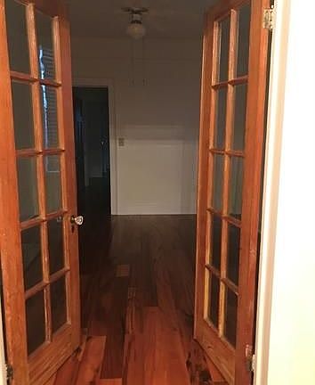 4th image of 7045 Magazine St
