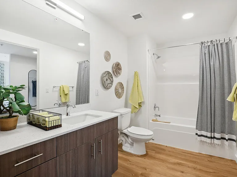 The Mill on Maple Apartments — Photo 10