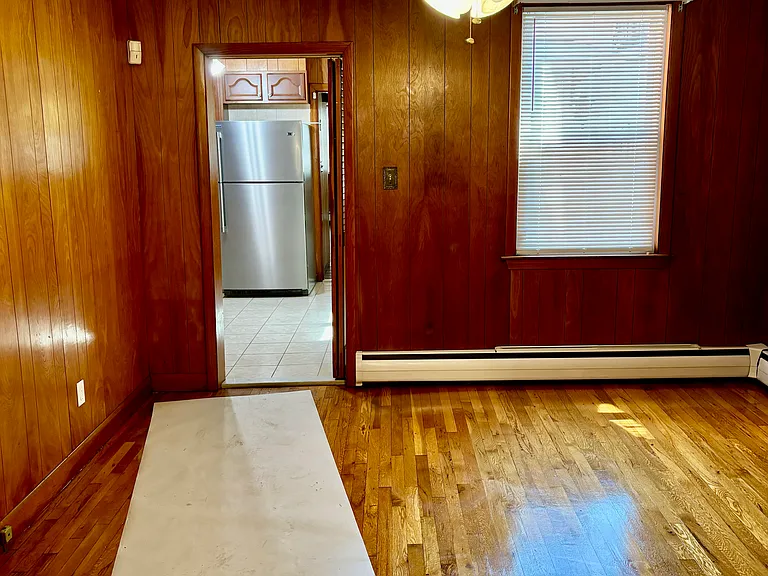 110 Marion St #1 — Photo 6