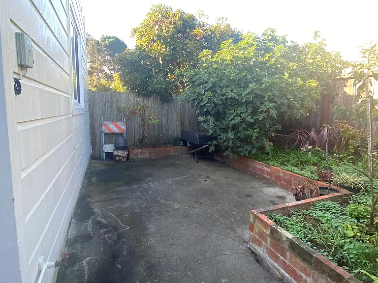 800 Naples St — Photo 10