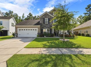560 Mountain Laurel Cir, Goose Creek, SC 29445