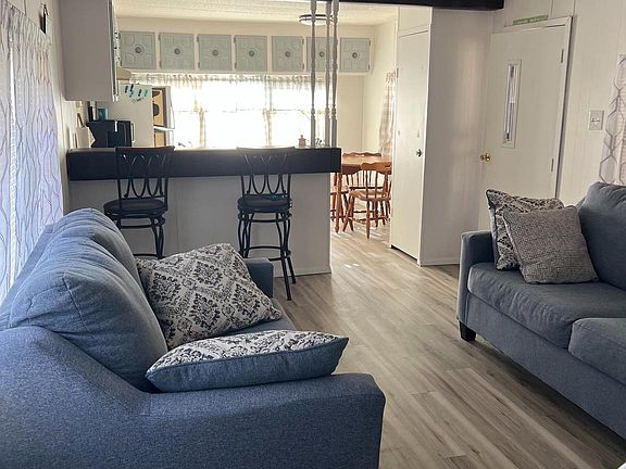 4th image of 34065 Orchid Ln #3833