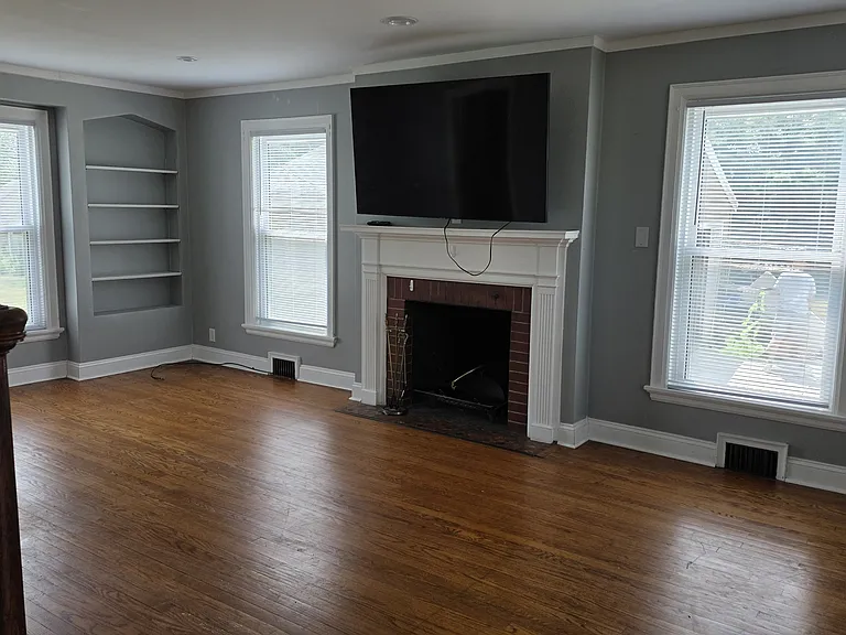 5572 N Bethmaur Ln — Photo 5