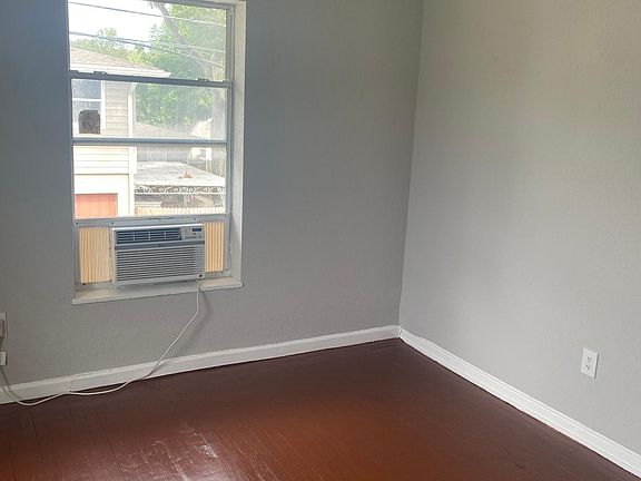 4th image of 1625 16th St N #205