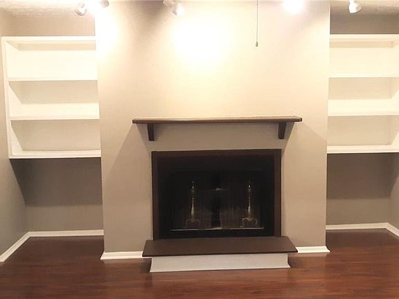 4th image of 317 Smokerise Cir SE