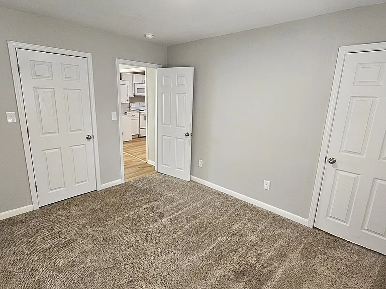 314 Marshall Dr — Photo 32