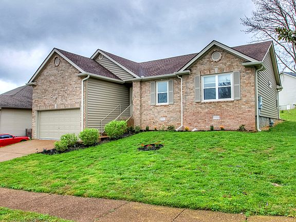 4th image of 2128 Melody Dr