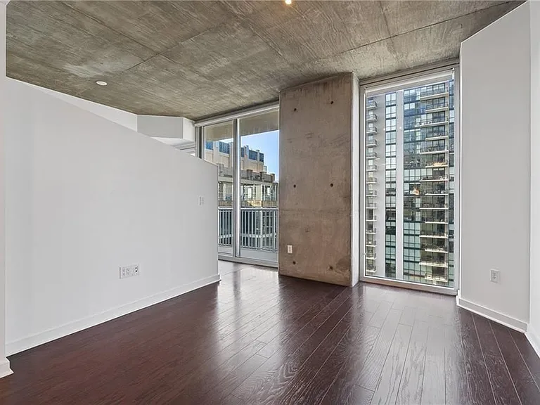 855 W Peachtree St NE #2211 — Photo 2