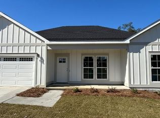 8 Serenity St, Eufaula, AL 36027