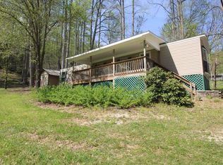 830 Hampton Branch Rd, Topton, NC 28781