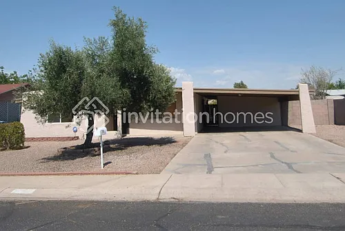 705 N Pine St Photo 1